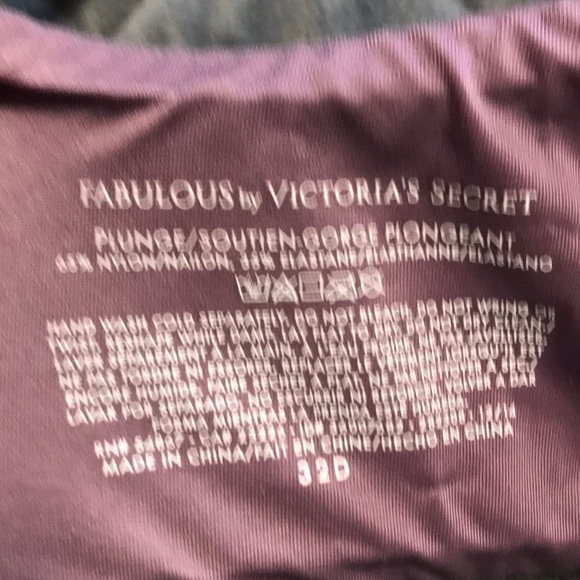 Victoria Secret bra - Picture 3 of 3